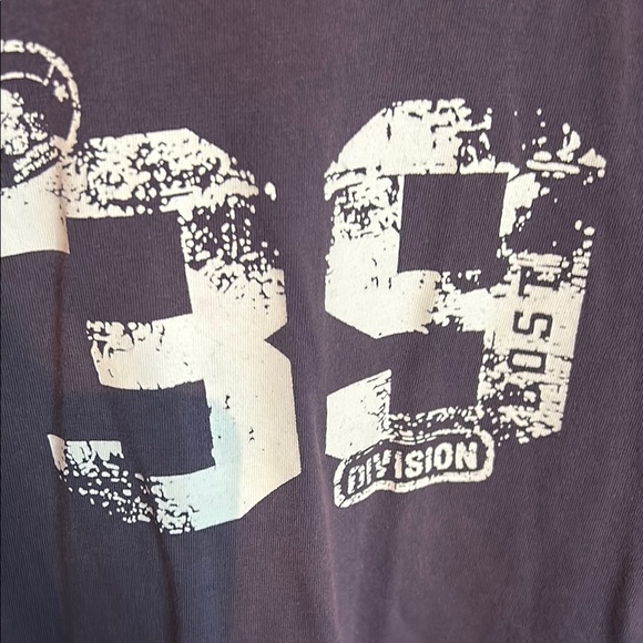 Men's Purple Graphic T-Shirt - Picture 3 of 8